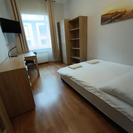 Apartament Obok Piotrkowskiej, Parking Gratis, Dostep Na Kod Lodz  Exterior photo