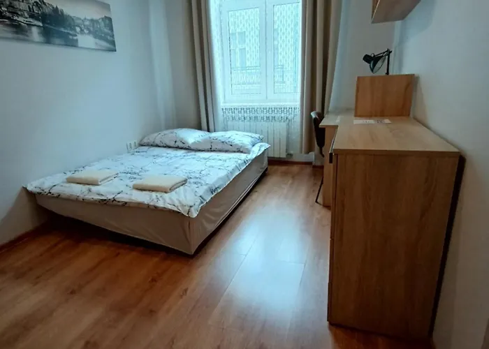 Apartament Obok Piotrkowskiej, Parking Gratis, Dostep Na Kod