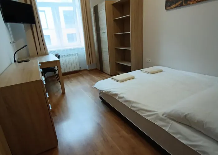 Apartament Obok Piotrkowskiej, Parking Gratis, Dostep Na Kod